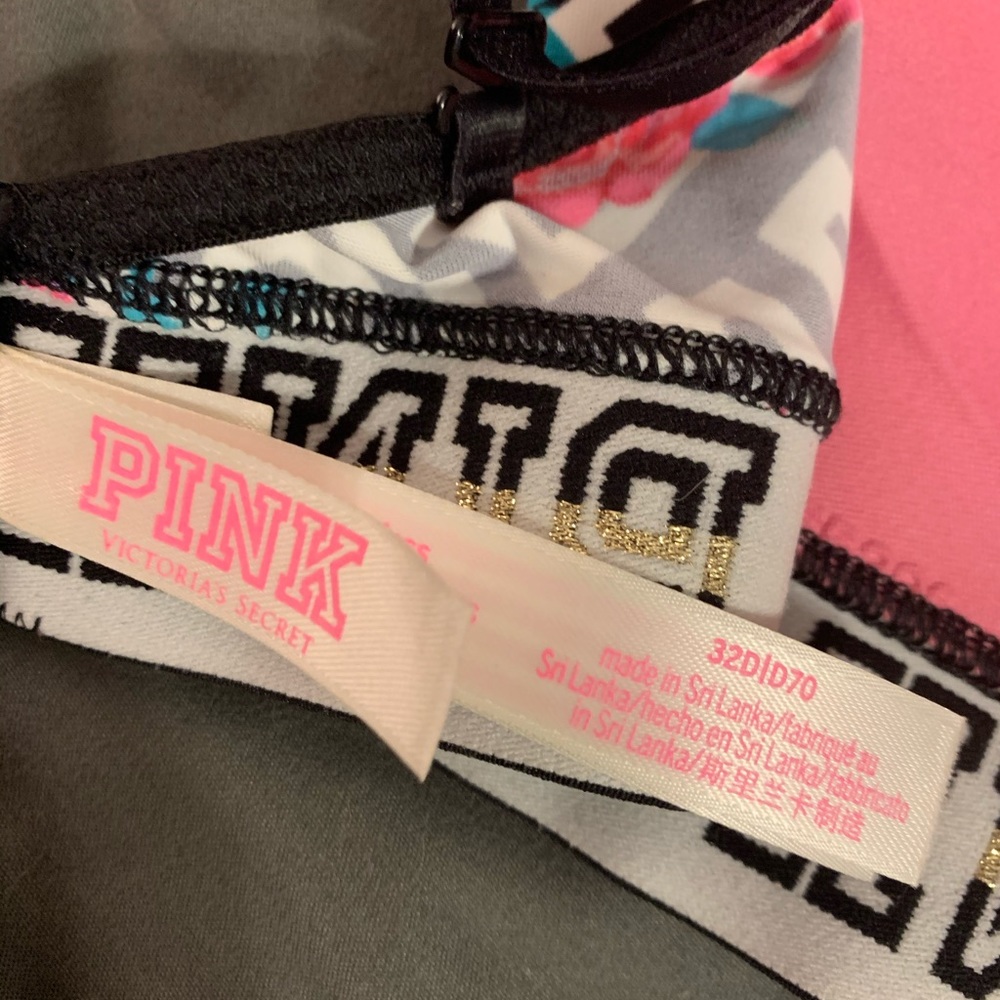 NWOT VS PINK Bra
